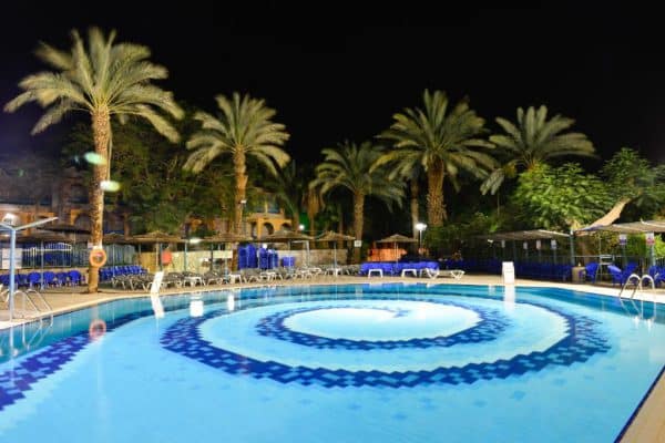 קלאב אין אילת - 3 חדרים-6 נפשות - 16/06 עד 23/06 - 7 לילות
